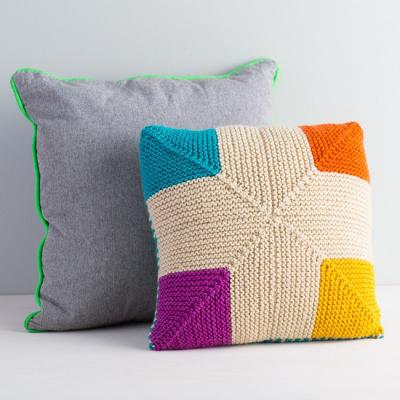 Colorful knitted pillows