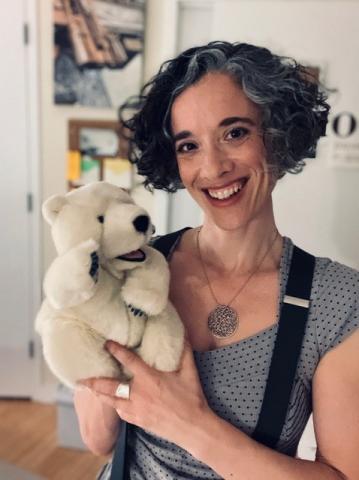 Photograph of author Caron Levis