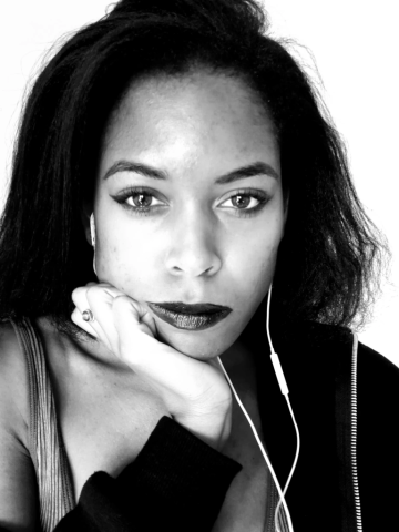 Image of poet Jada Simone